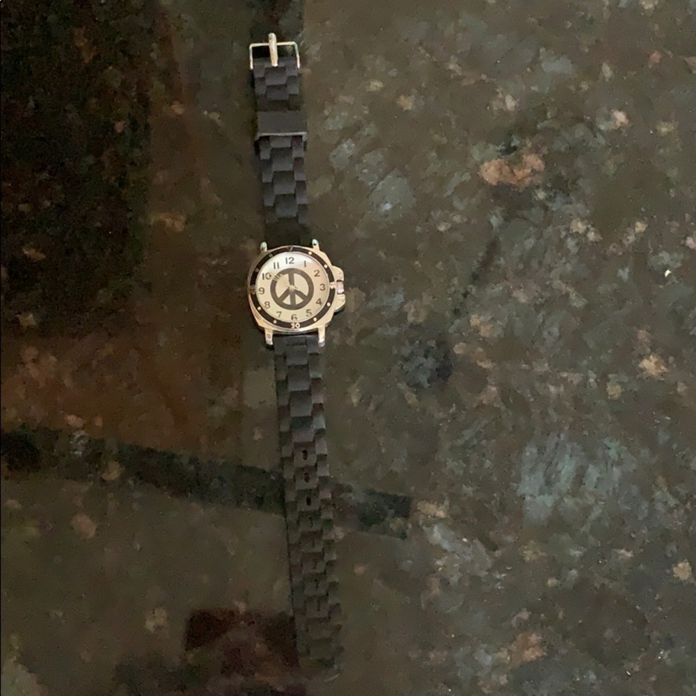 Peace Watch - Picture 4 of 4